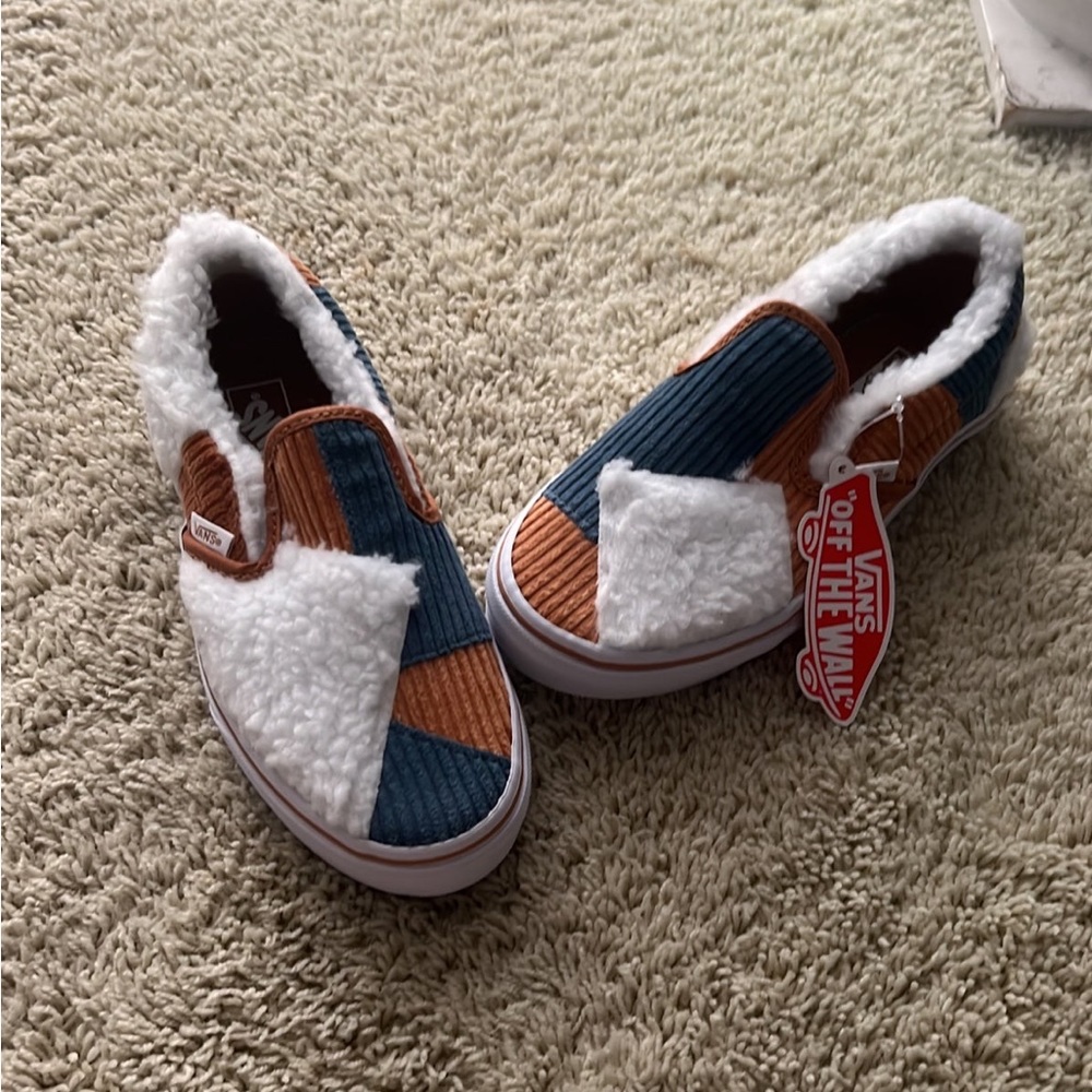 Kids sherpa vans